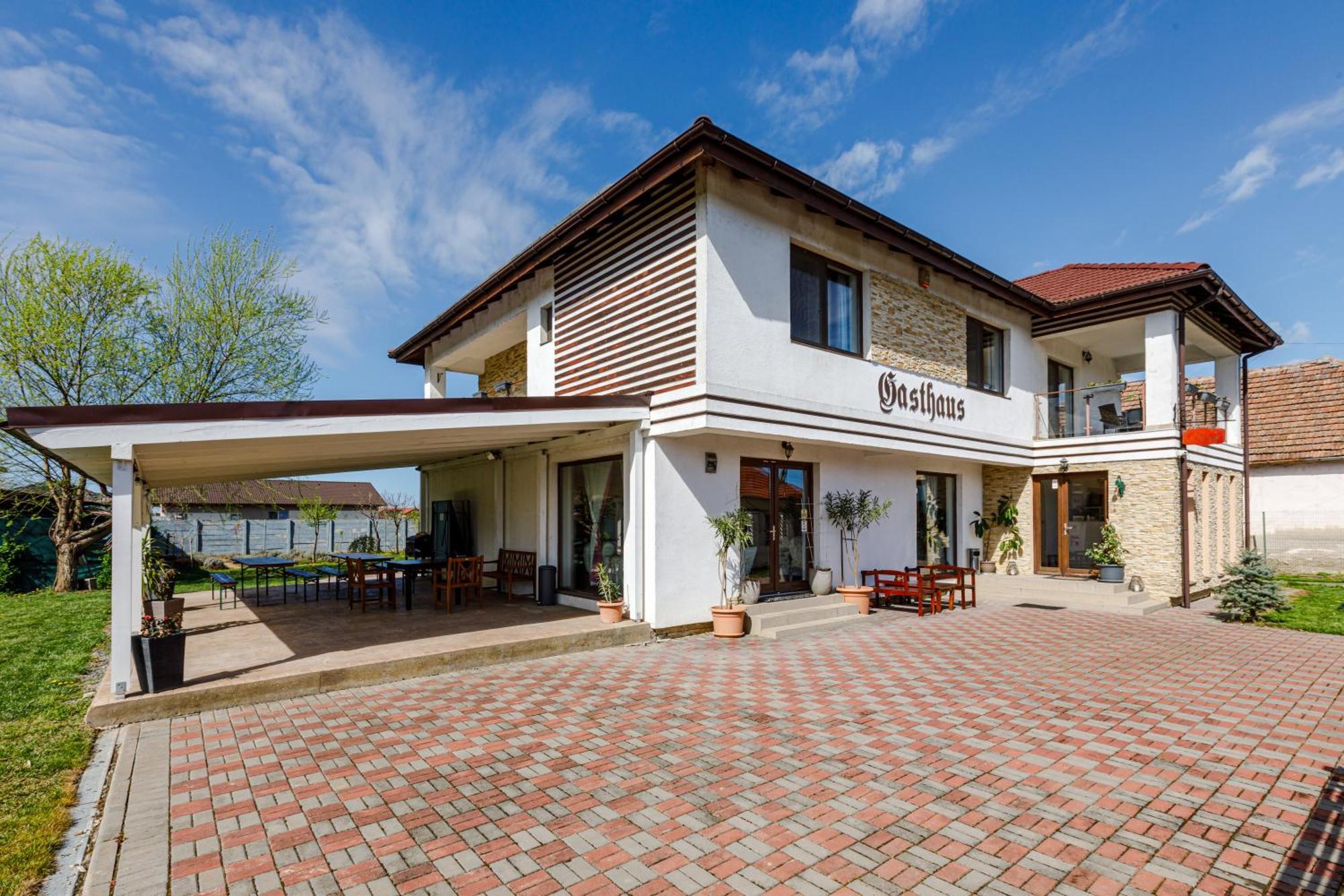 Gasthaus Sacalaz Hotel Timişoara Buitenkant foto